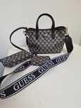 Torebka damska Guess stan nowa !!!