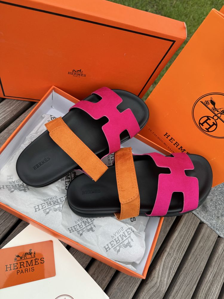 Тапки шлепки босоножки Hermes розовые наличие
