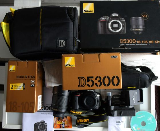 Nikon D5300 z 18-105 VR Kit