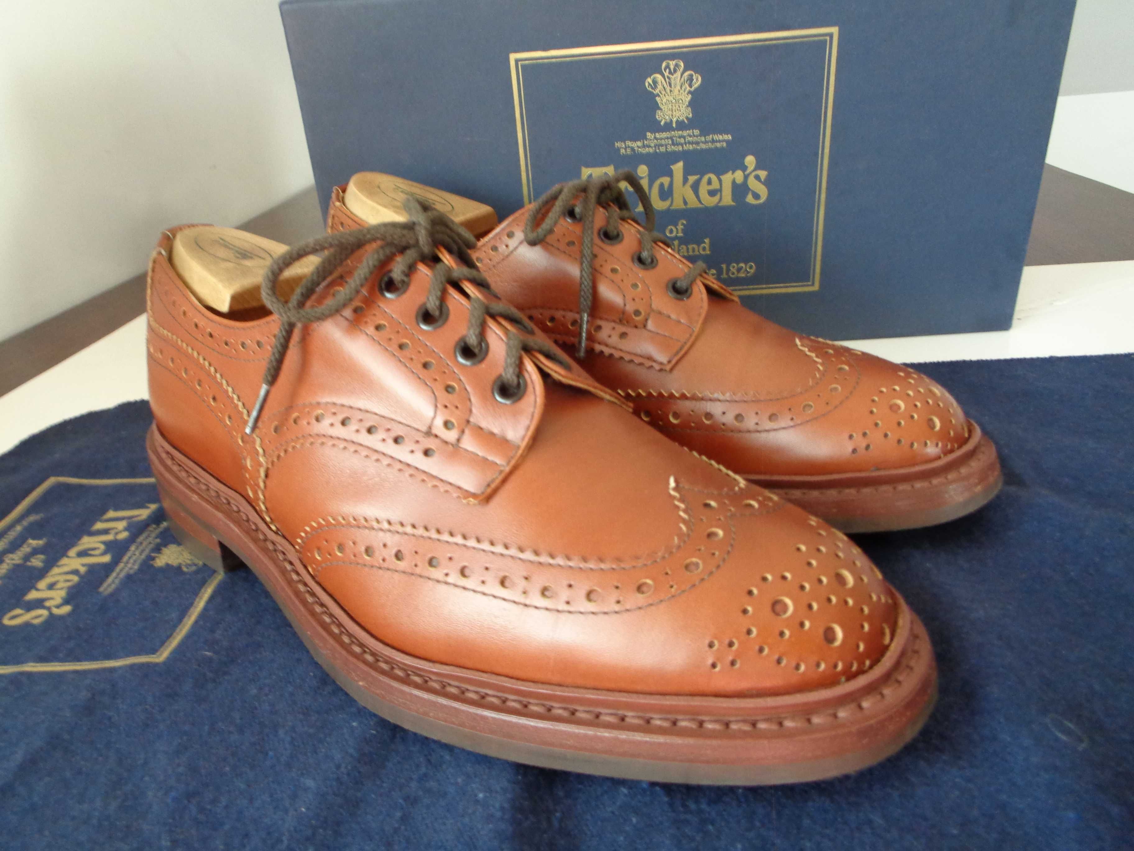 Brogsy derby Tricker's Trickers Bourton 7,5/41,5 Loake Crockett Jones