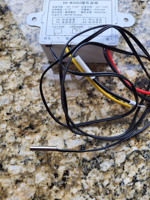 Elektroniczny sterownik temperatury z sondą - termostat - nowy