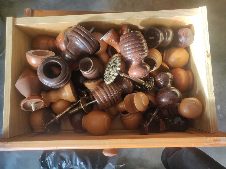 Topos de madeira para cortinados