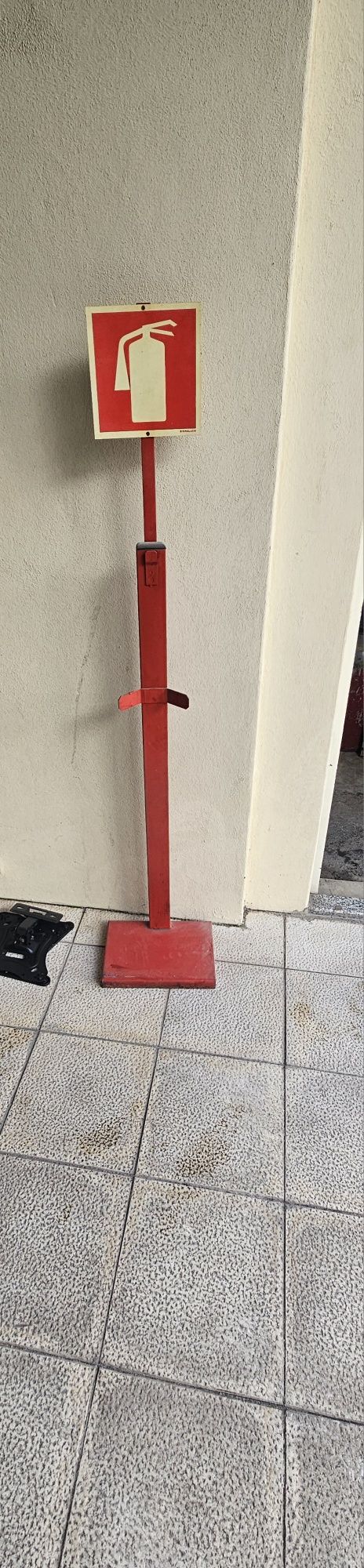 Suporte extintor