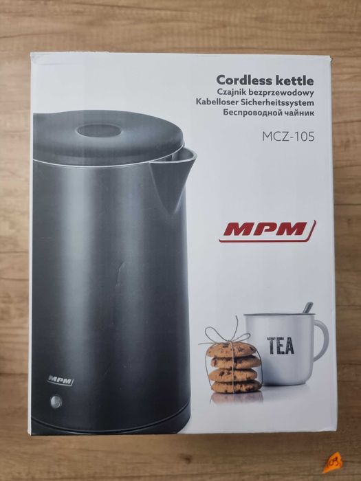 Czajnik bezprzewodowy MPM MCZ-105 czarny