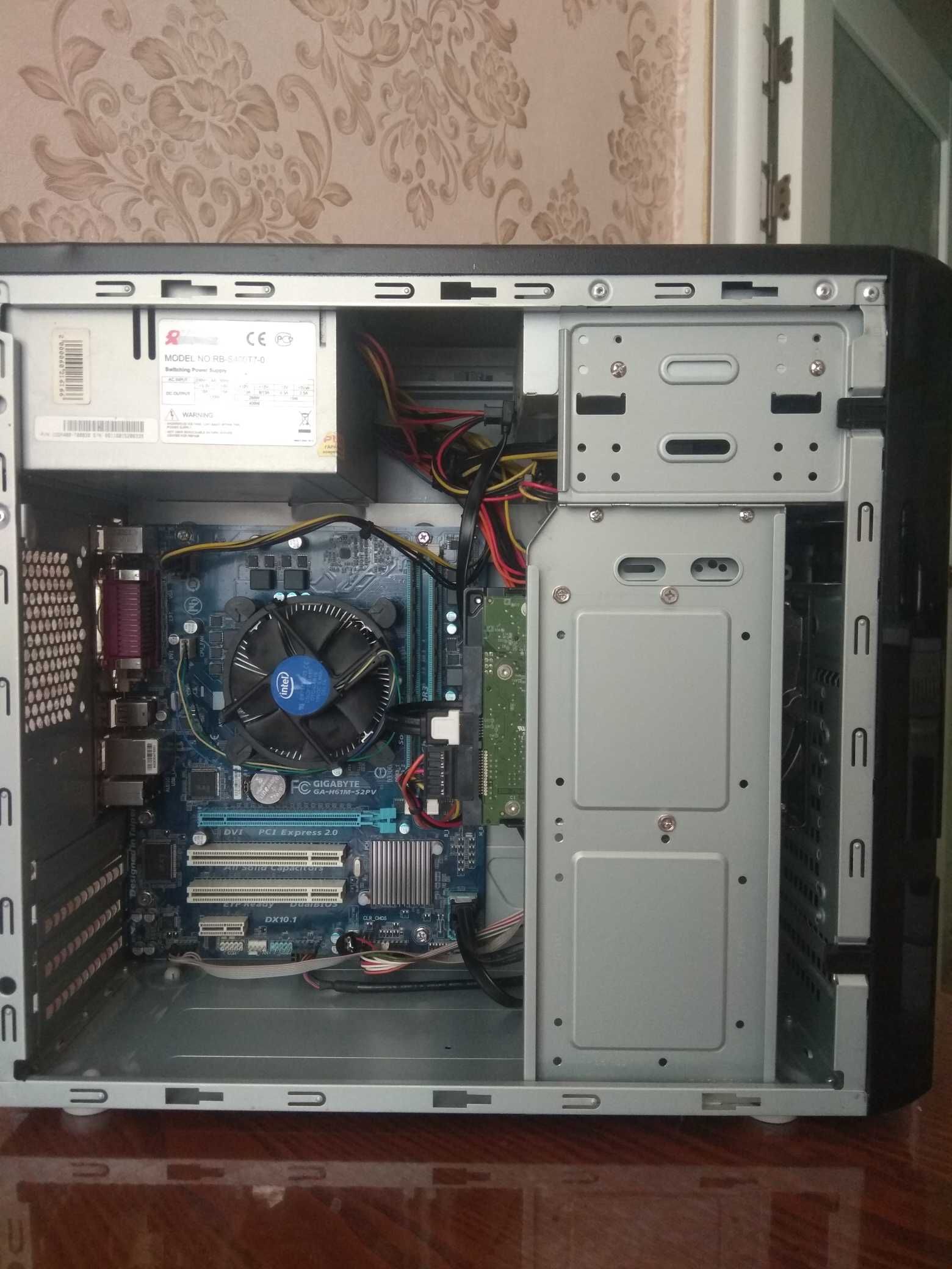 Компактный системный блок (i3-2120, 8Gb DDR3, HDD 500Gb)