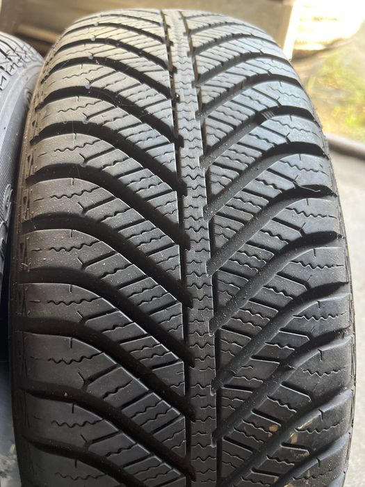 2x 165/60/14 Goodyear Vector 4 Seasons super stan 6mm wielosezonowe