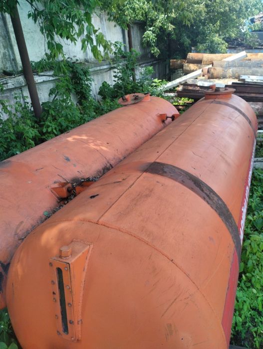 Продам бочки металеві