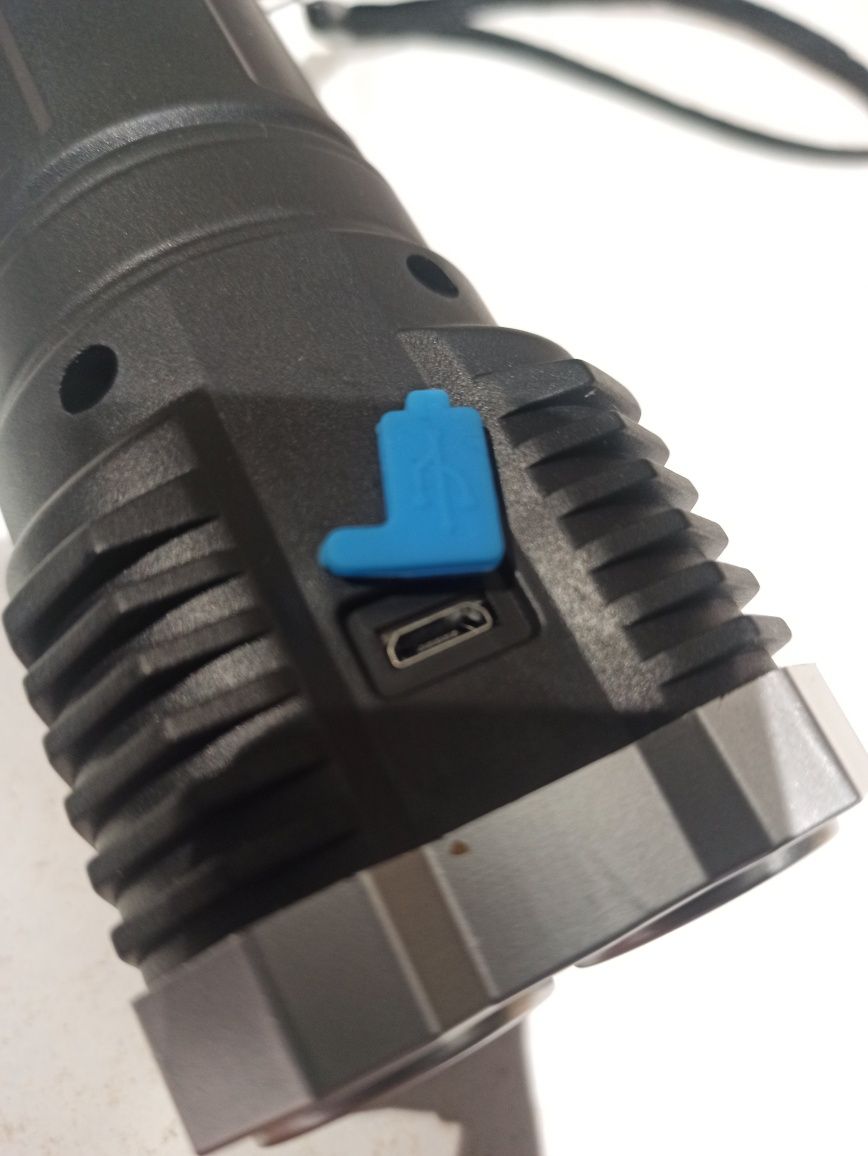 Latarka na USB Nowa Ledowa - Biwakowa 5 Led - obniżka ceny