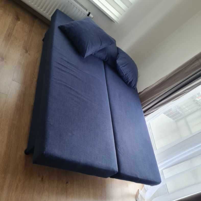 Niebieska kanapa Ikea  - z funkcją spania