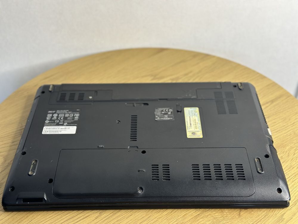 Ноутбук Acer Aspire 5742G i5-480M / 4GB / 15.6”  з Німеччини