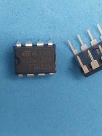 Circuito integrado Viper22A
