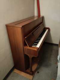 Pianino Romhildt