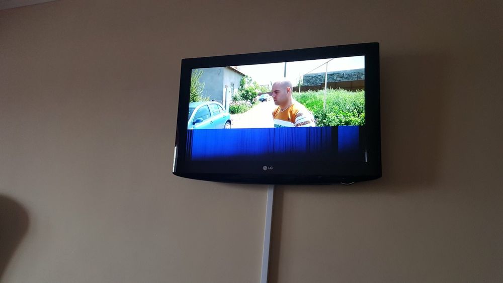 Продам телевізор lg 32' на розборку