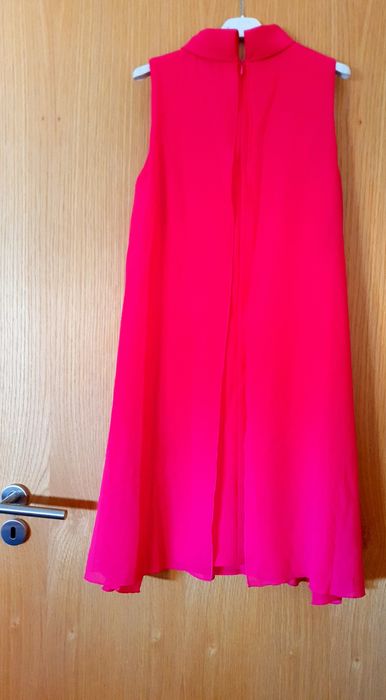 Peças de roupa, novas. Com etiqueta.