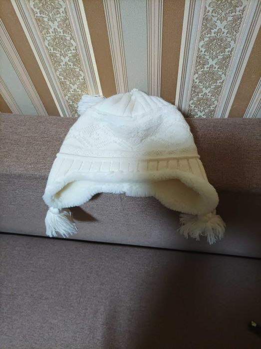 Шапка ушанка вязаная на меху.