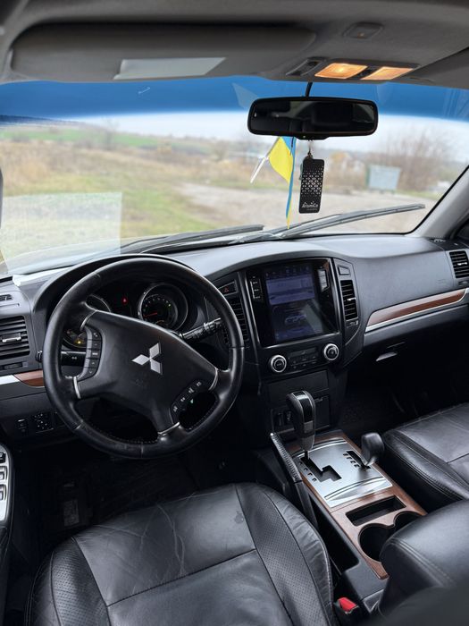 Митсубиси педжеро