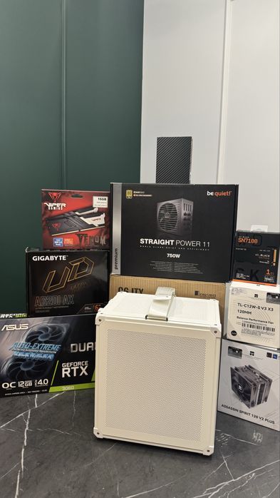 Komputer gamingowy Mini-ITX AM5 RTX