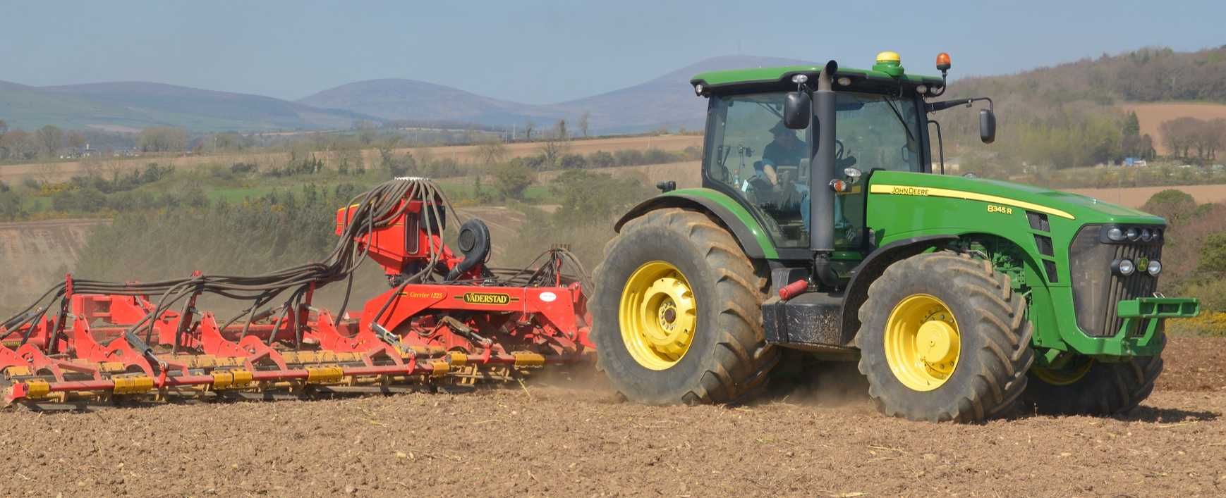 Wypożyczalnia Wynajmę Ciągnik rolniczy John Deere 7830, 7280R, 8370R M