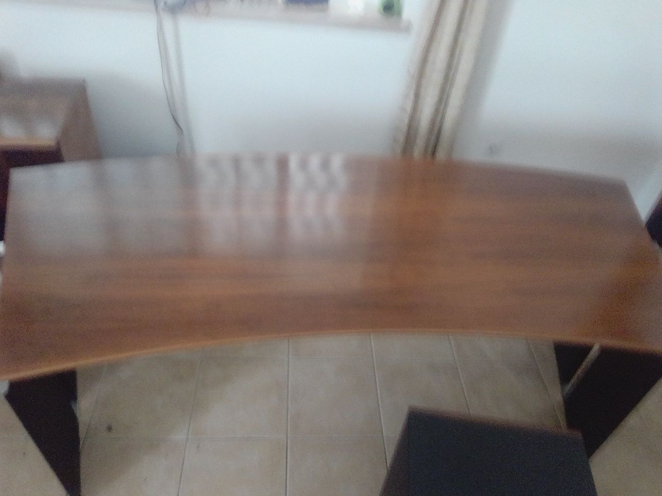 secretaria curvada