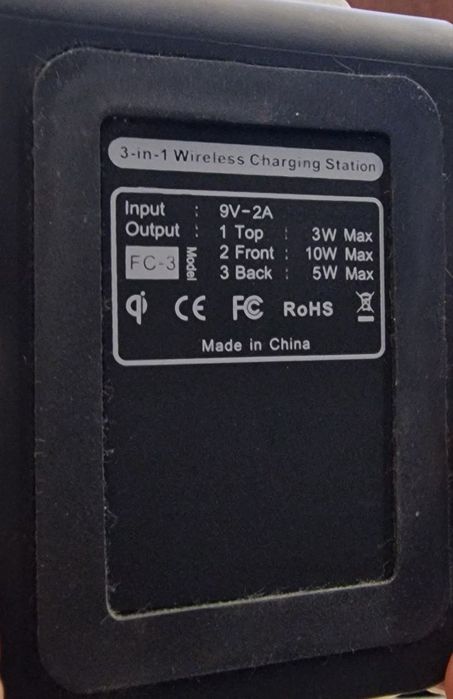 Беспроводная зарядка/Бездротова зарядка для телефона часов и наушников