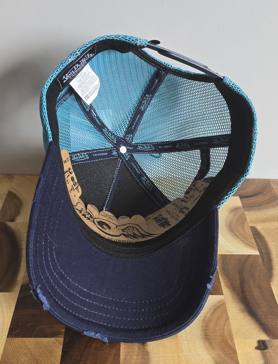 Biało niebieska czapka trucker Von Dutch SUM BLU