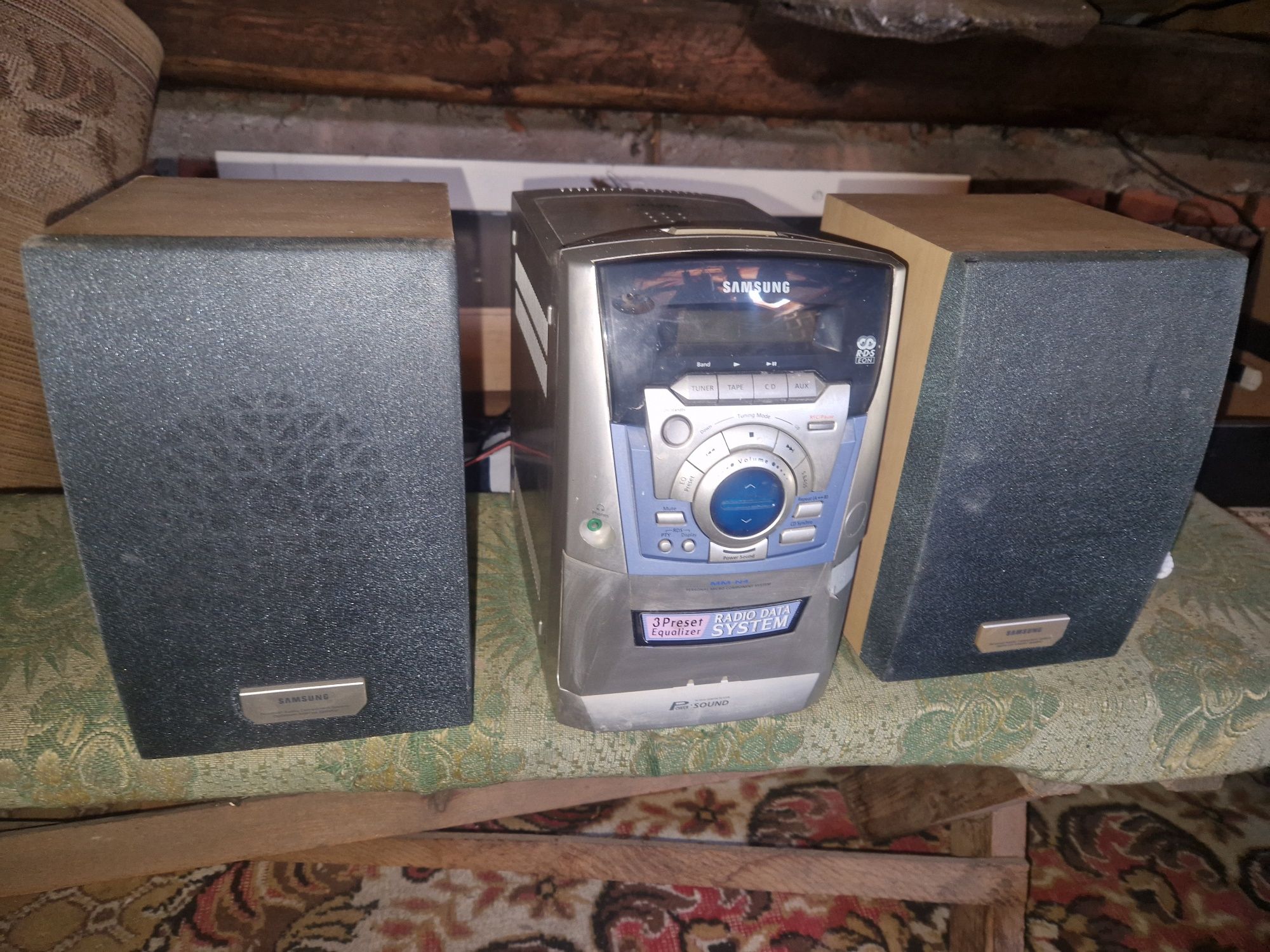 Radio samsung, cd, magnetofon