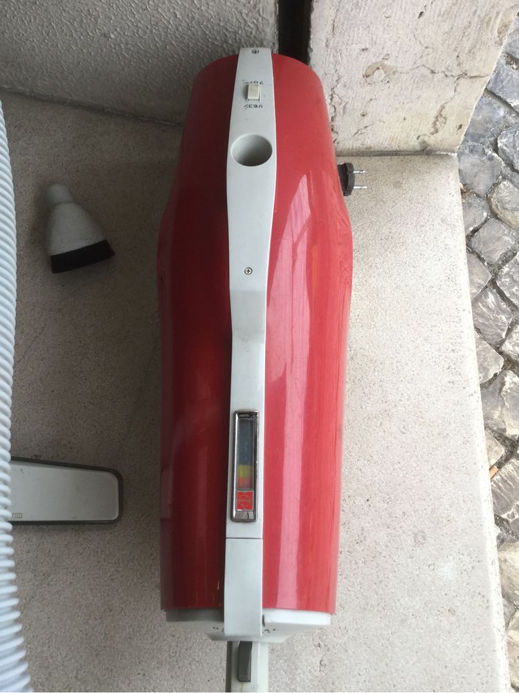 Aspirador vintage de 1965