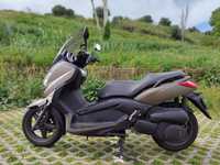 Moto Yamaha Xmax 250