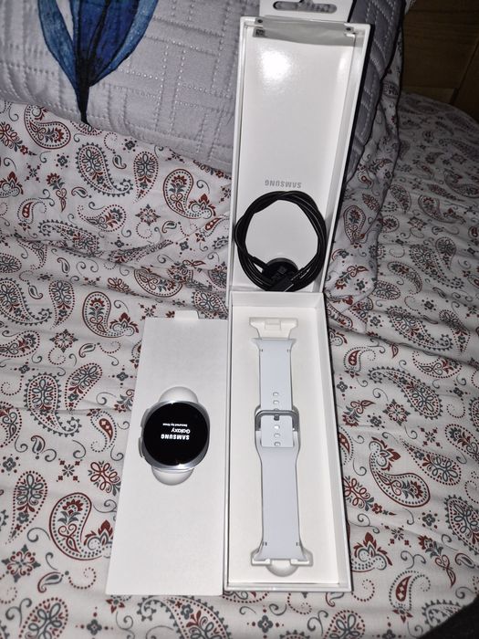 Galaxy watch 8, 40 mm