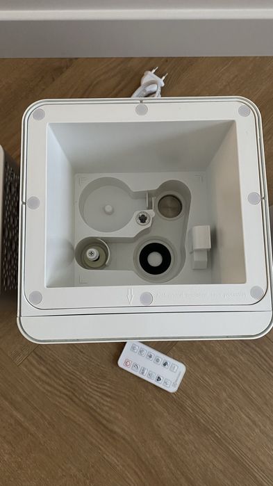 Зволожувач повітря Electrolux EHU-3715D