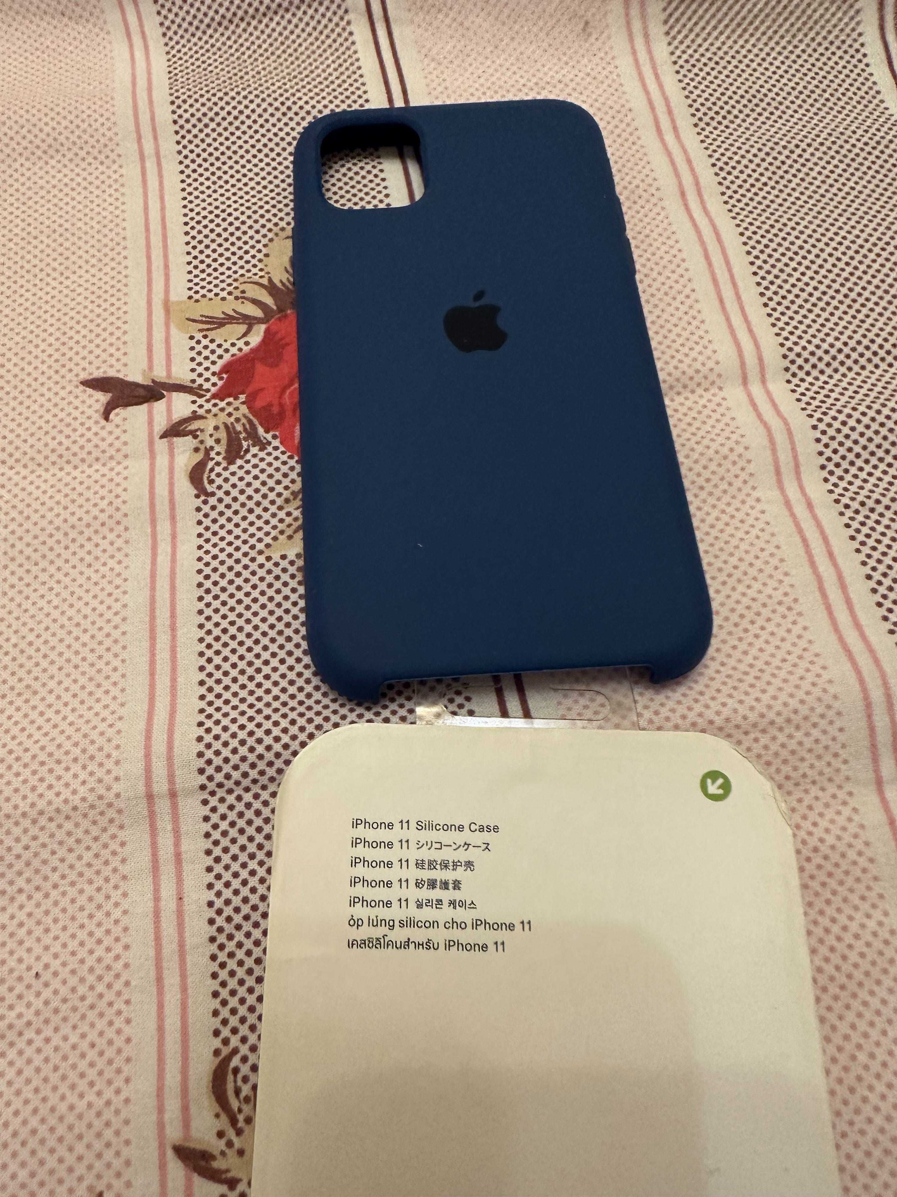 Чохол для Apple iPhone 11. Оригінальний, новий.