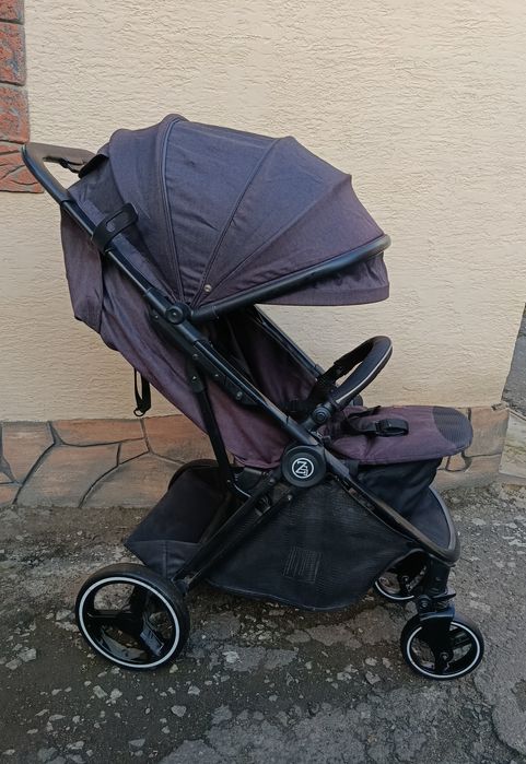 Прогулянкова коляска Babyzz B100