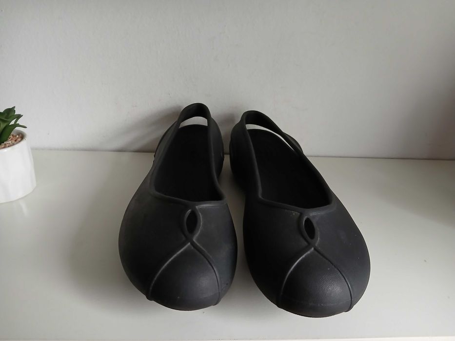 Crocs Baleriny Olivia II r. 38