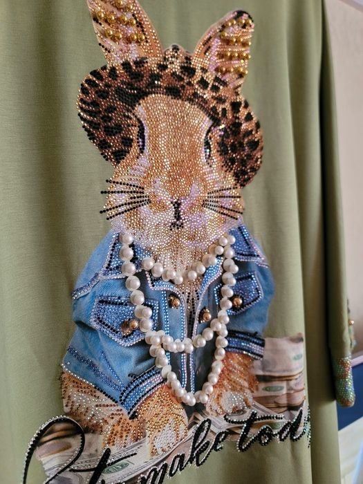 Продам новую шикарную кофту Турция Люкс