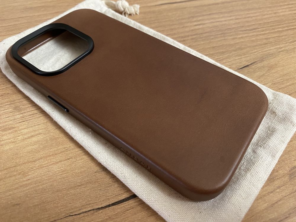 Andar Aspen Brown iPhone 14 Pro