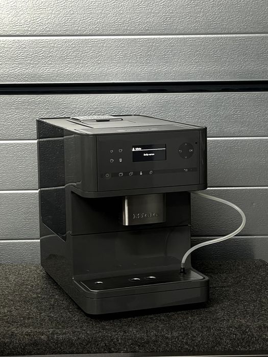 Кавомашина Miele CM 6150 Стан Нової Кавоварка Сіра з Німеччини