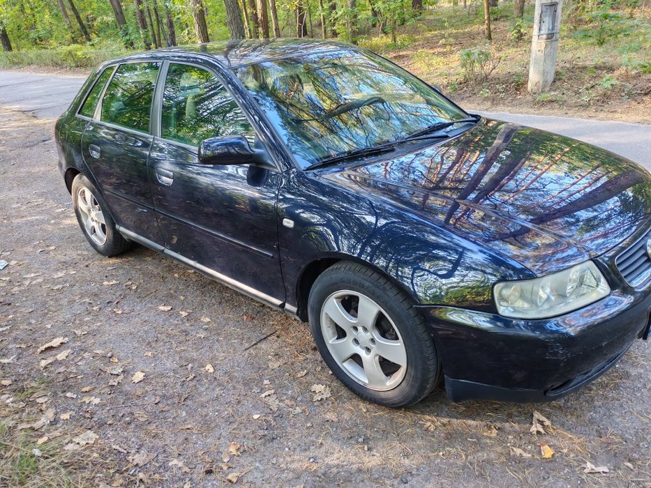 AUDI A3 * 1,6 benzyna * Niski przebieg tylko 208.000 *