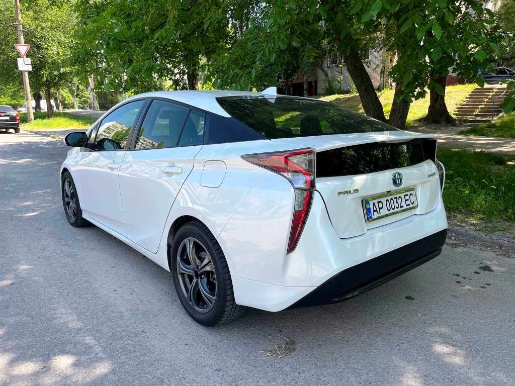 Toyota Prius HYBRID