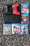 PlayStation PS4 2 pady + 7 gier