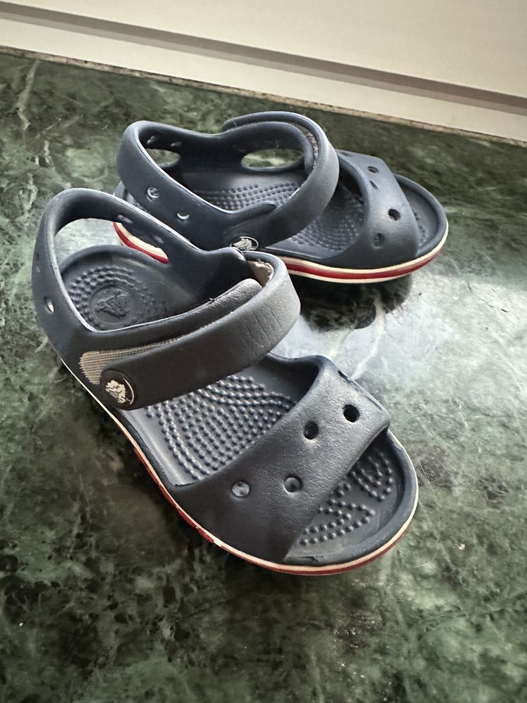 Sandałki Crocs C6 – stan idealn