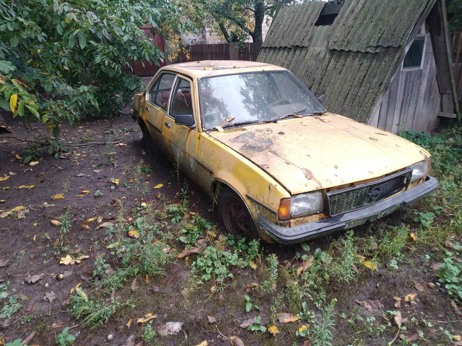 Opel Ascona продам на запчасти