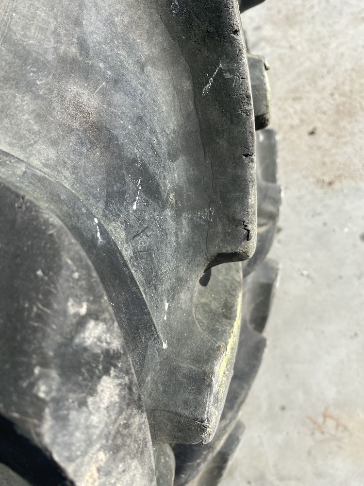Koła wąskie - do miedzyrzędzi JOHN DEERE 9,5 R44 - 230/95R44