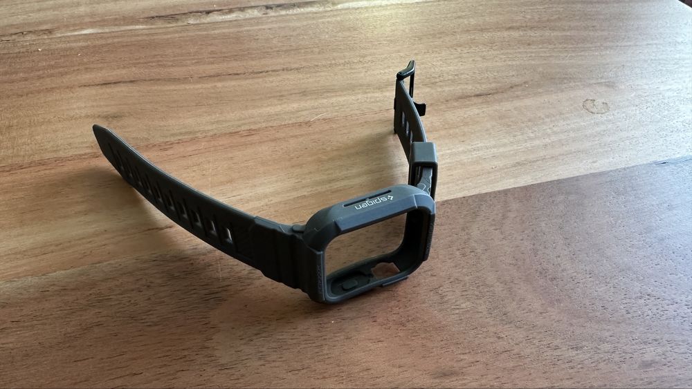 Sprzedam etui spigen do Apple Watch  9/8/7 41mm