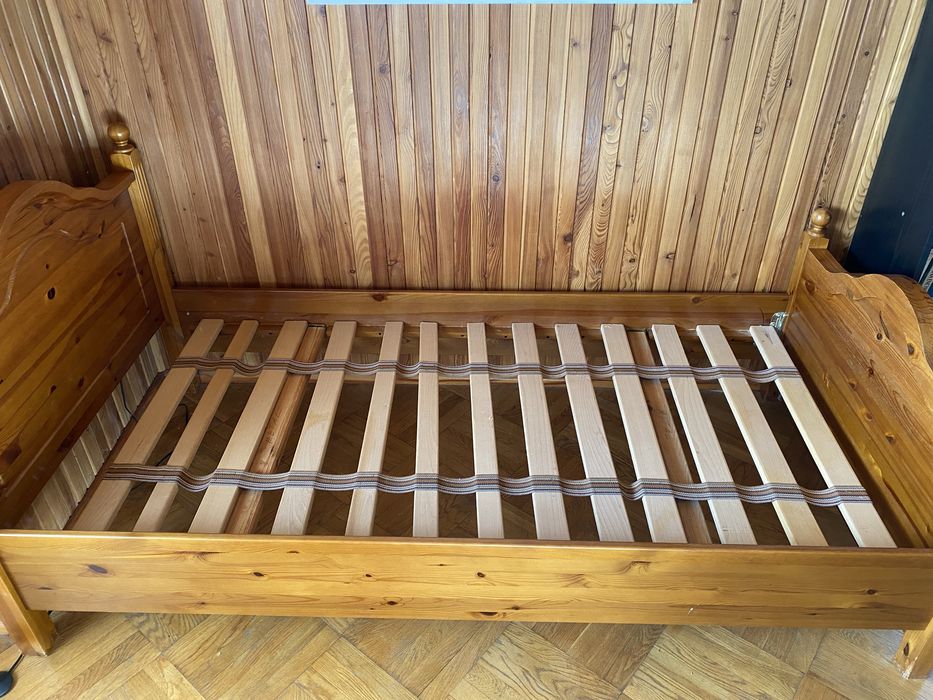 Rama łóżka 200x100 drewno stan idealny