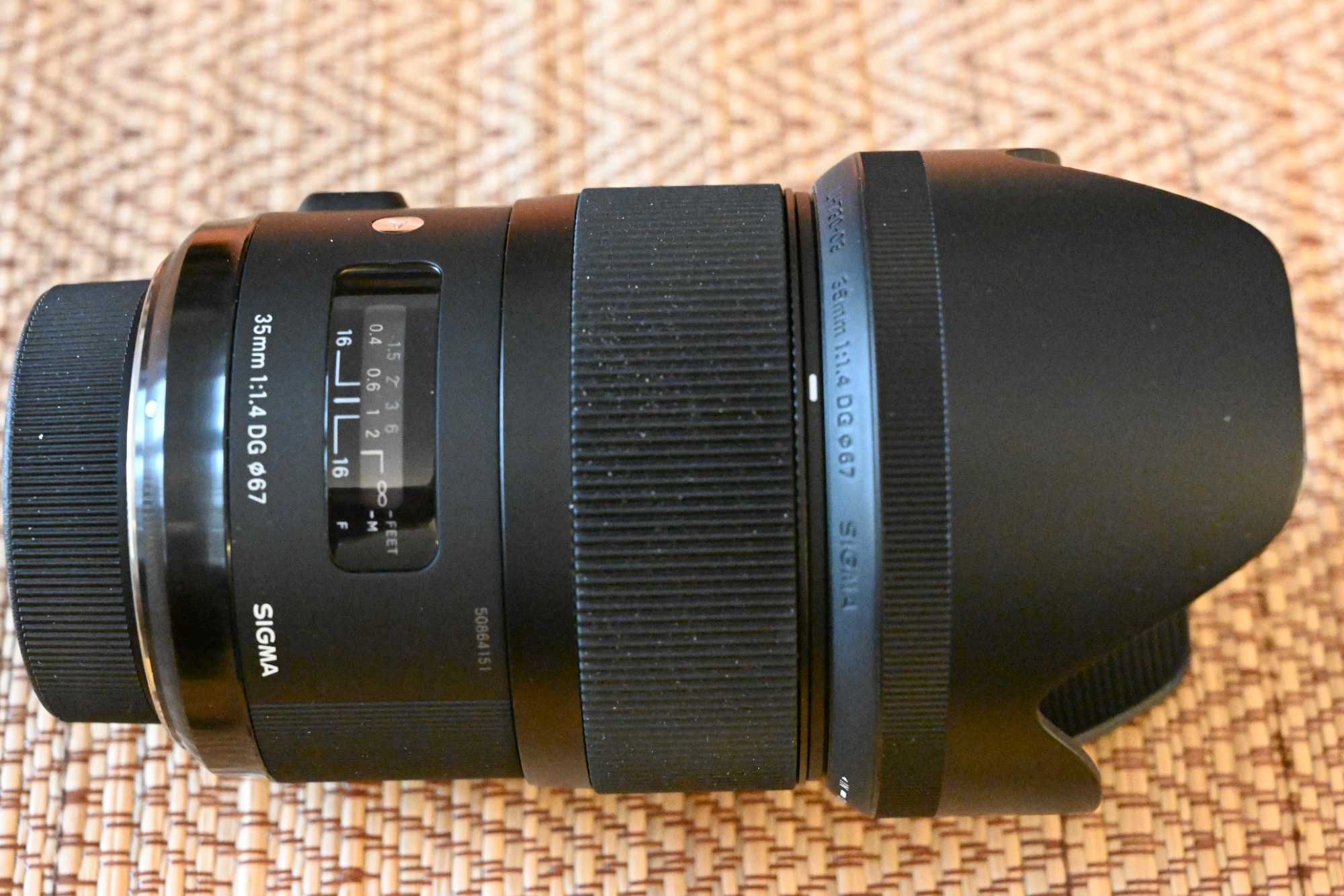 Sbiektyw  Sigma 35/1,4  stan idealny