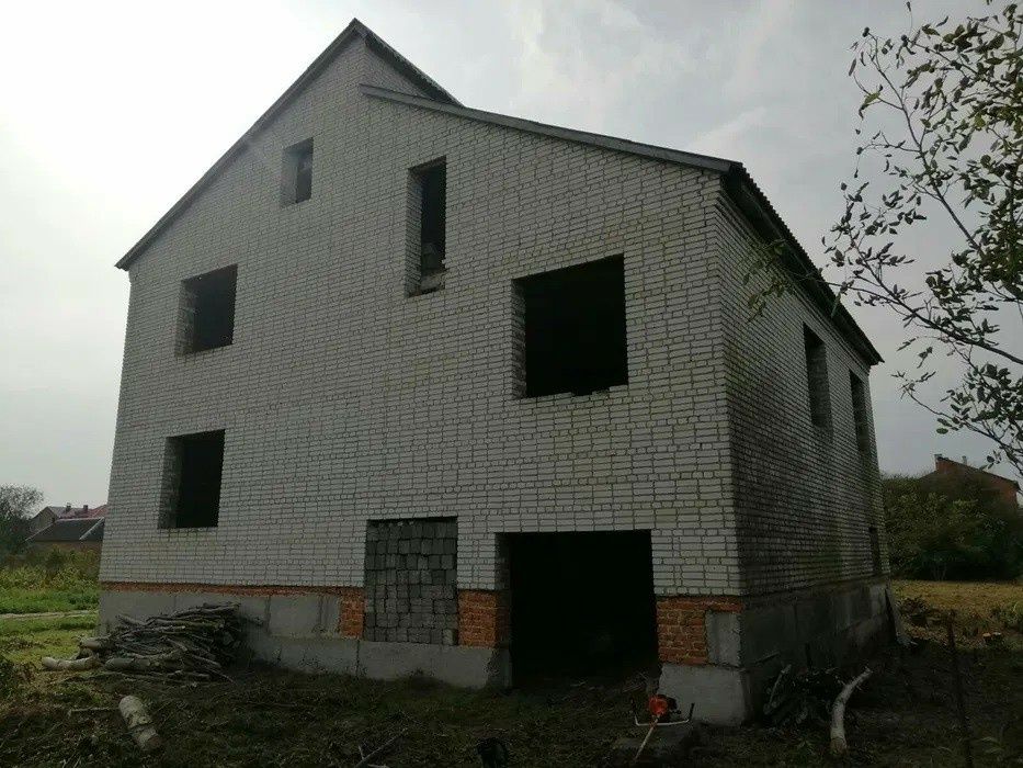 Будинок Новий Яричів
