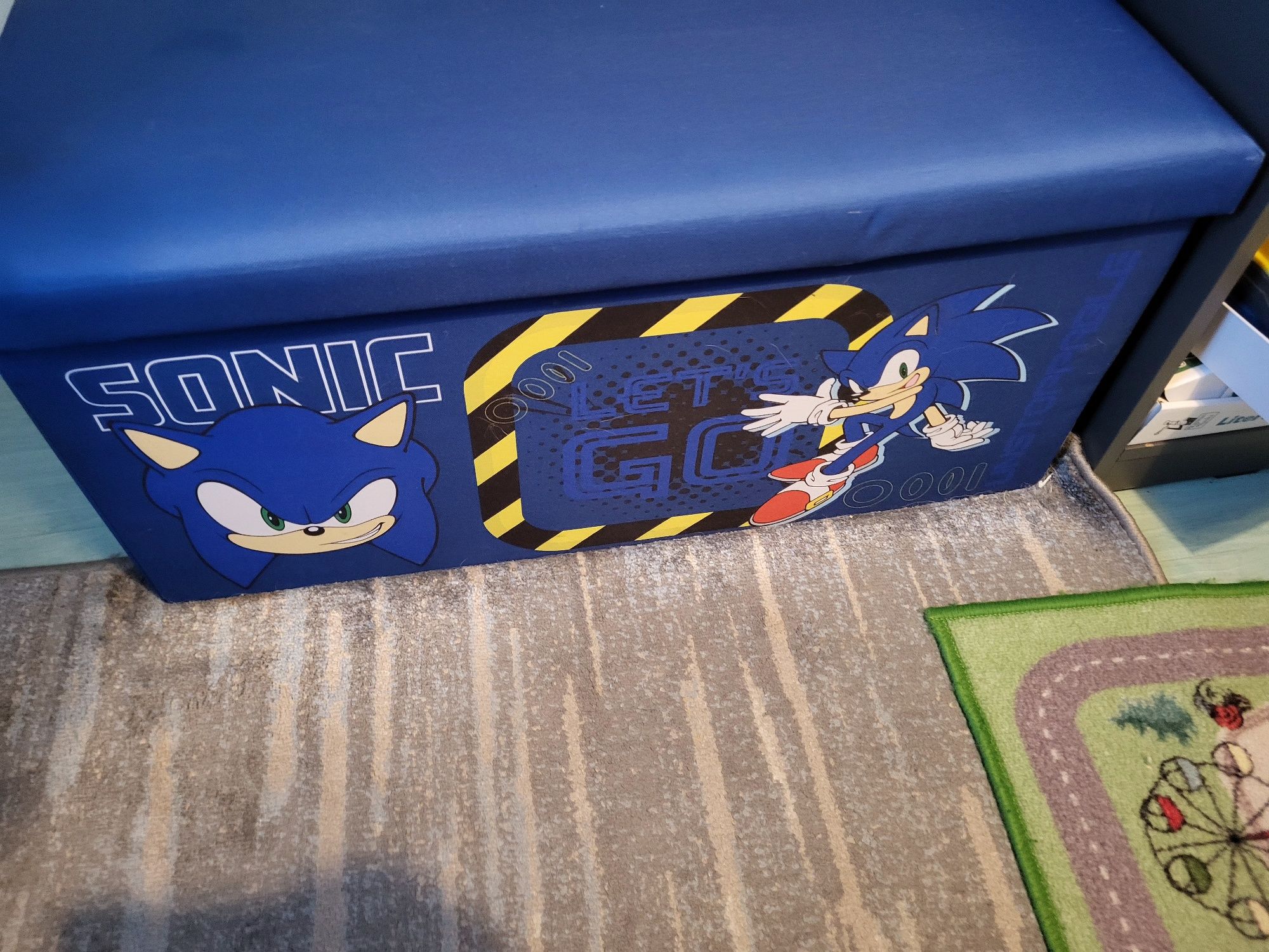 Pojemnik na zabawki-sonic