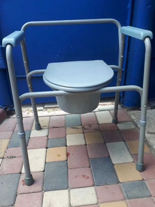 Стул туалет Санитарный стул