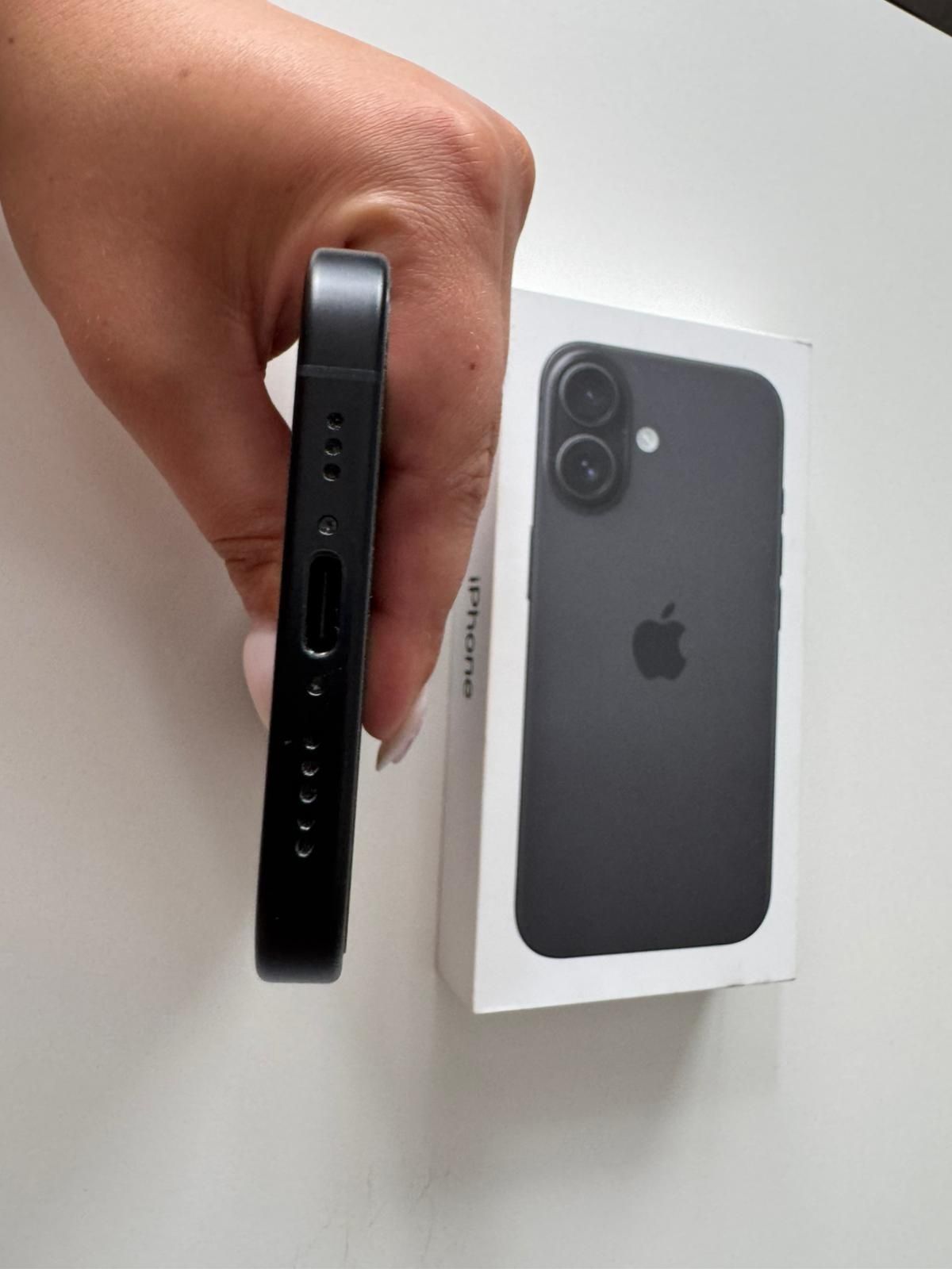 iPhone 16 jak Nowy
