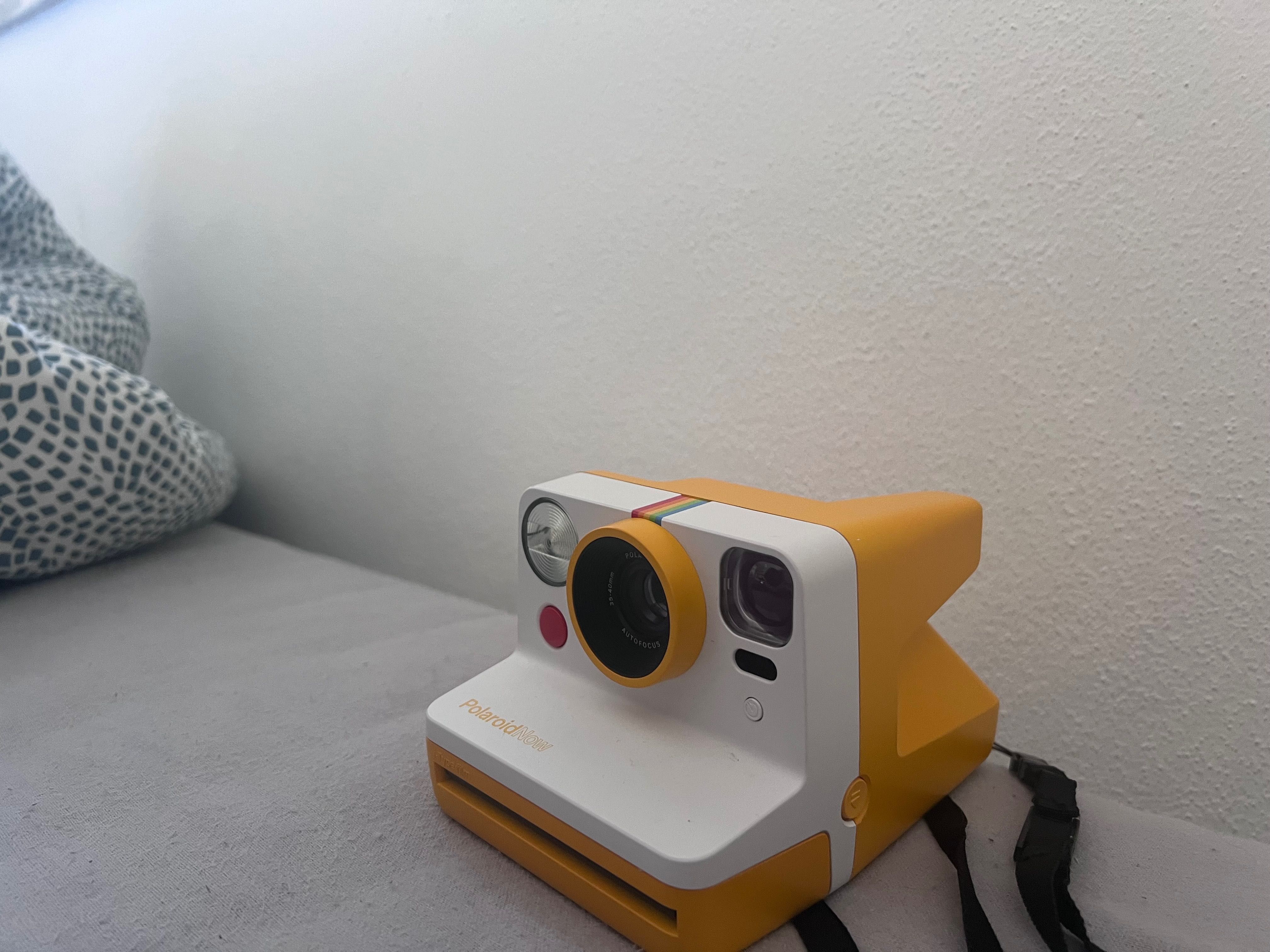 Camera Polaroid Now +ACESSORIOS